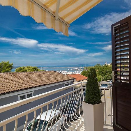 Apartmani Marion Crikvenica Esterno foto