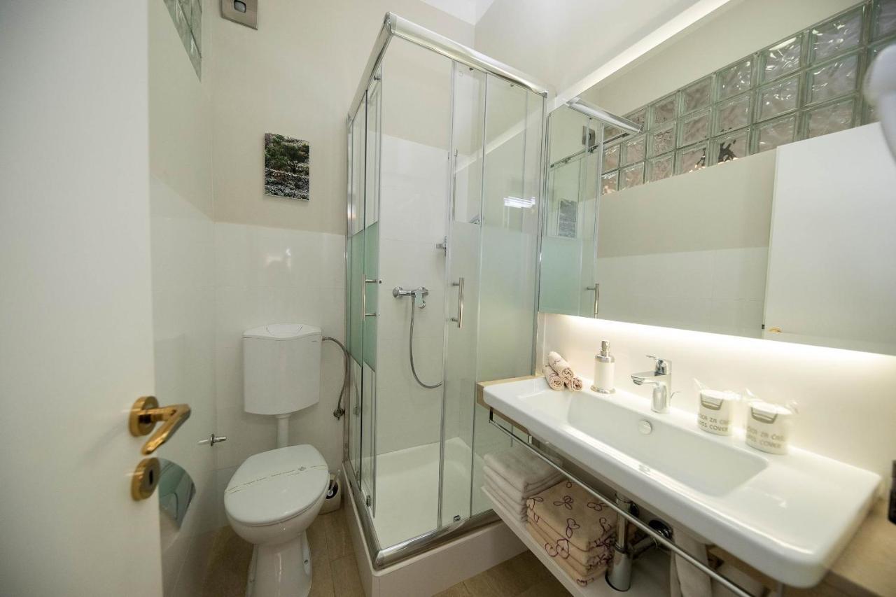 Apartmani Marion Crikvenica Esterno foto