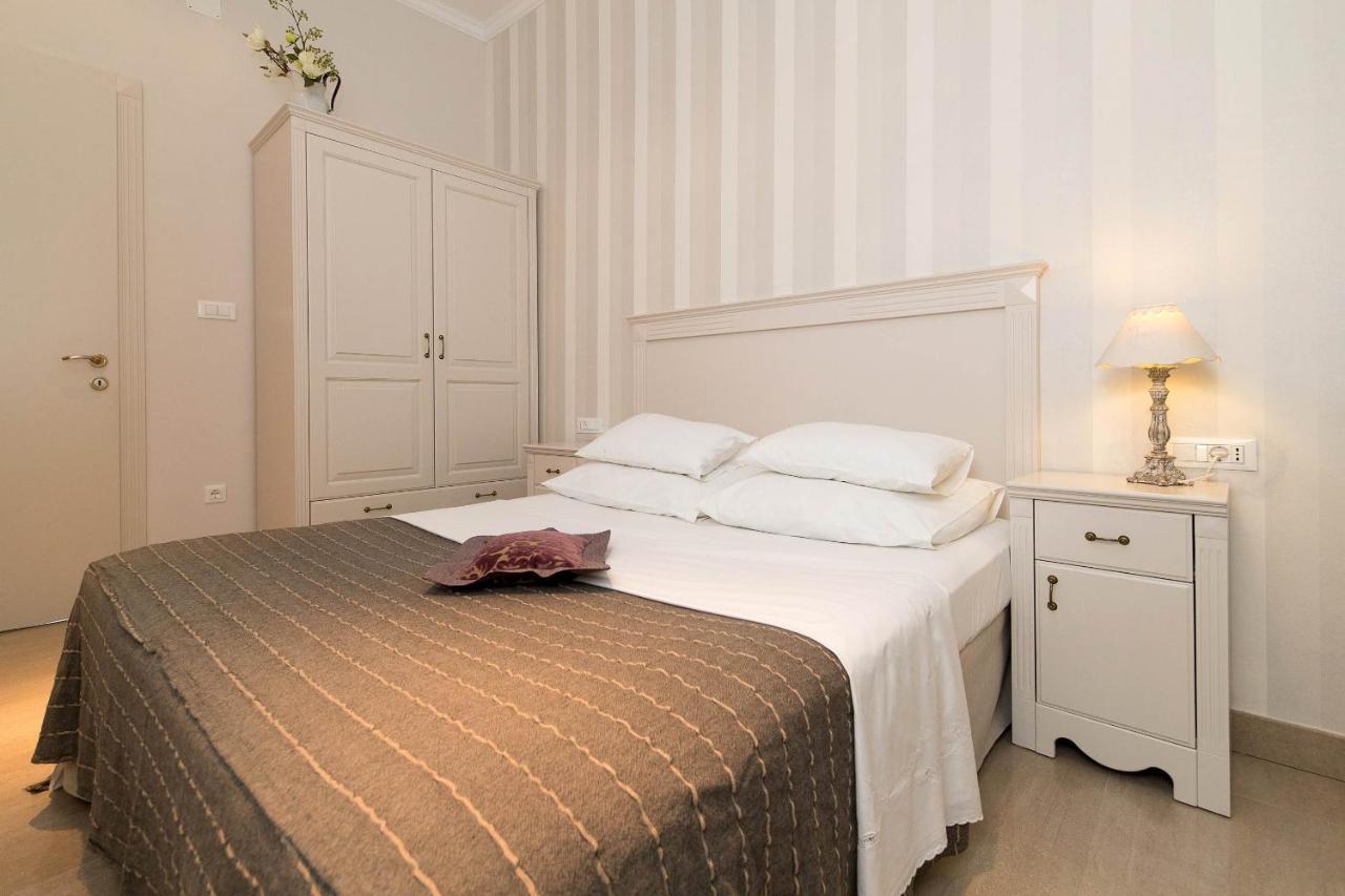Apartmani Marion Crikvenica Esterno foto